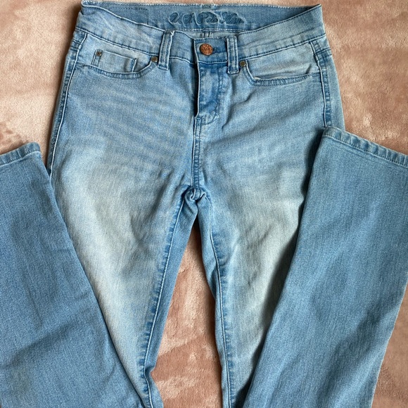 Nice almost new polo jeans - Picture 2 of 3